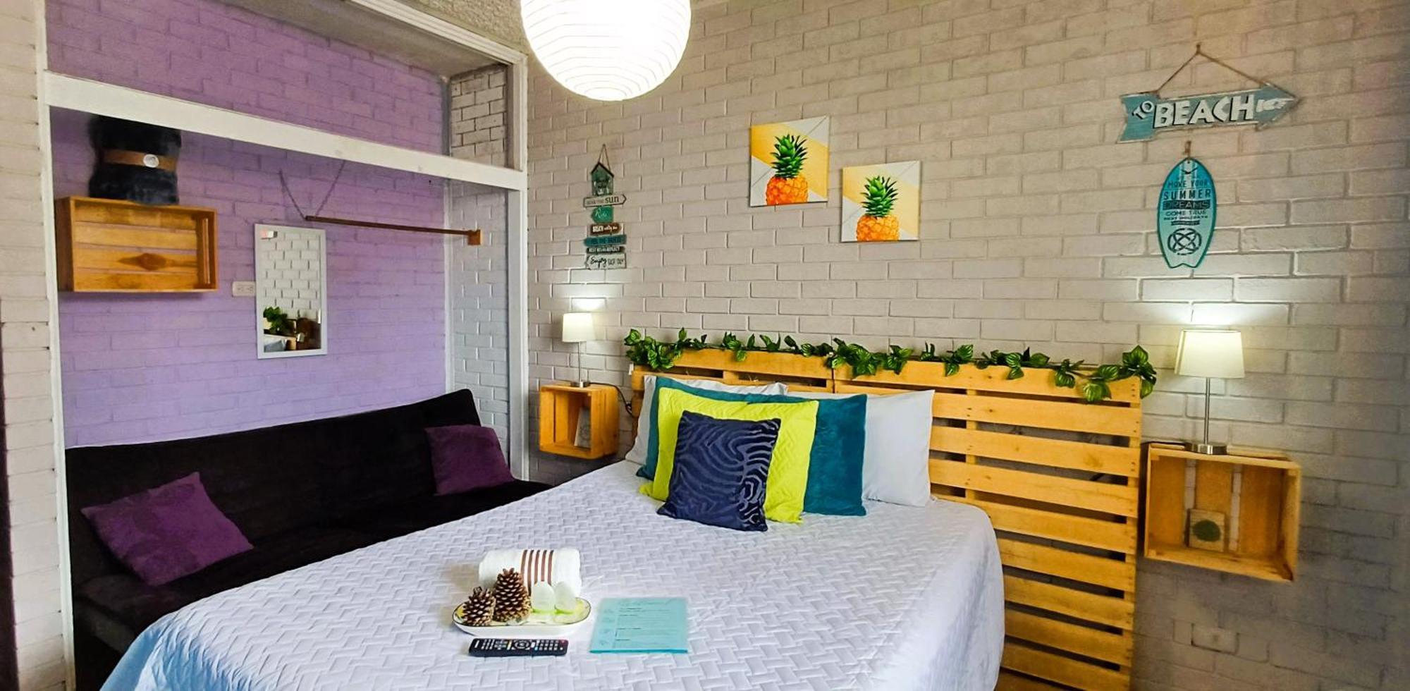 Hostal De Lucca Guatemala City Exterior photo