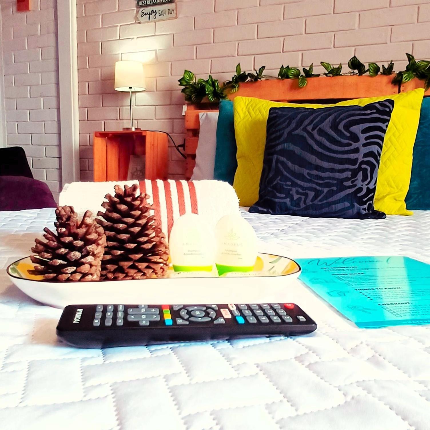 Hostal De Lucca Guatemala City Exterior photo